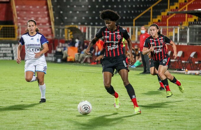 Alajuelense inció con el pie derecho el Torneo de Copa. Foto: LDA